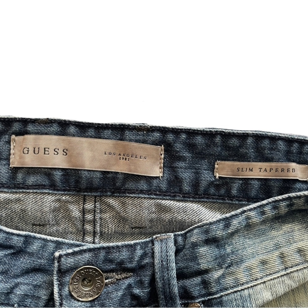 Guess Jeans - Picture 4 of 5